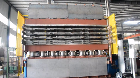 Retread Rubber Tire Tread Vulcanizing Press
